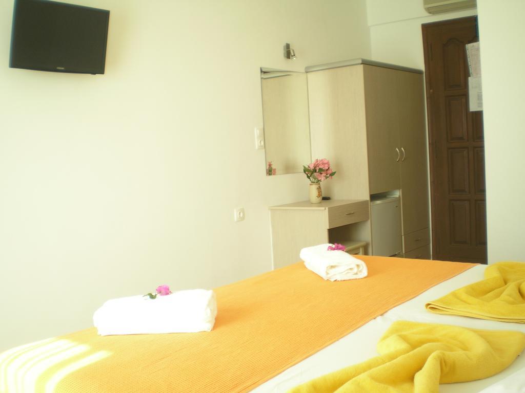 Aparthotel Golden Sun Chora Exterior foto
